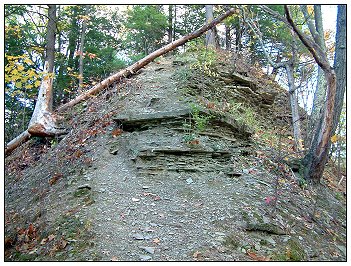 The path up Pyramid Hill